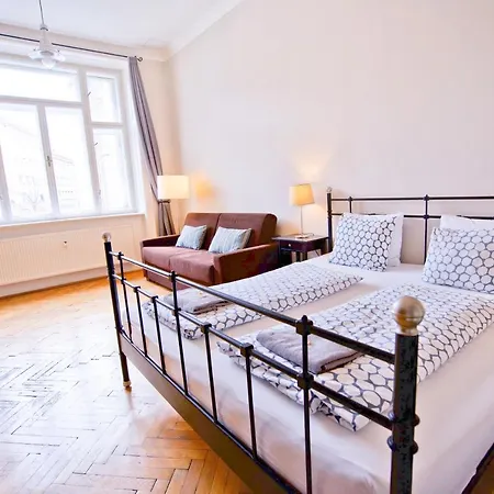 Jacob Apartment *