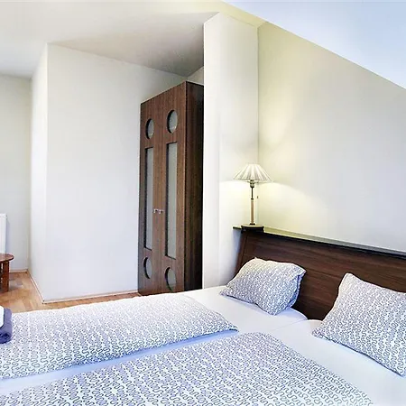 Jacob Apartment *