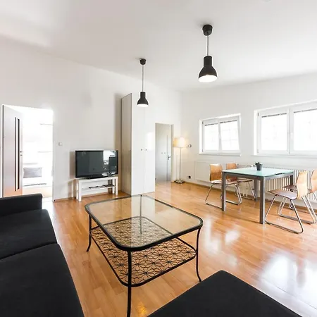 Jacob Apartment *